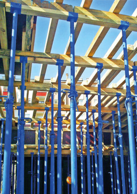 Telescopic Prop System
